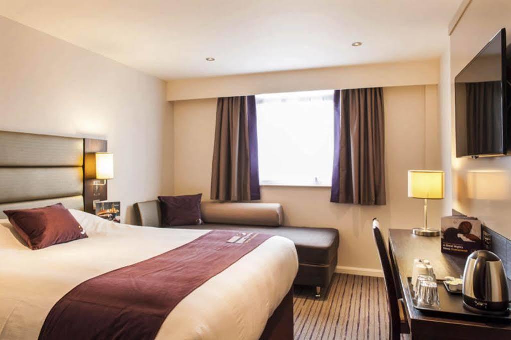 Premier Inn Premier Inn York South West Dış mekan fotoğraf