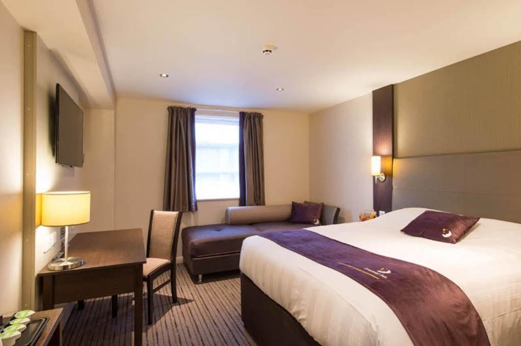 Premier Inn Premier Inn York South West Dış mekan fotoğraf